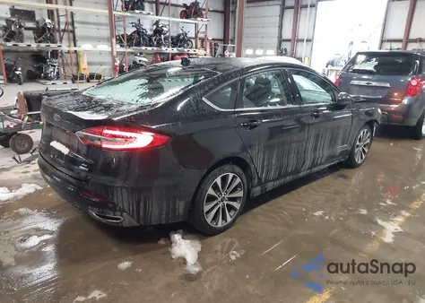 2020 Ford Fusion Se z USA, uszkodzony, nr VIN 3FA6P0T91LR126880